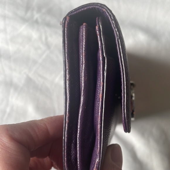 Michael Michael Kors Wallet - Picture 8 of 11